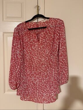 fun 2 fun Pink Leaf-Print Long-Sleeve Blouse
